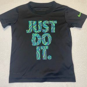 Nike Tee (4t)